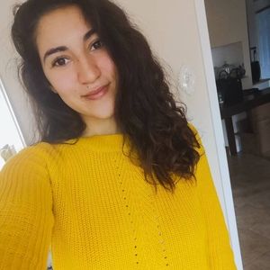 Meet your Posher, Alixandra